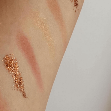 Оптом Тіні HB NUDE на 18 відт. бежева упаковка - 18 г